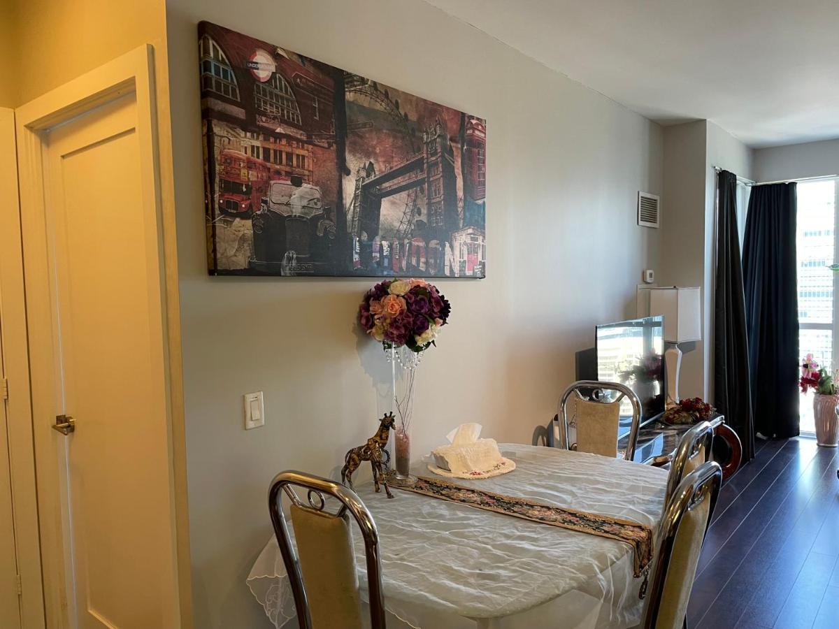تورونتو Luxury Condo With Cn Tower View المظهر الخارجي الصورة