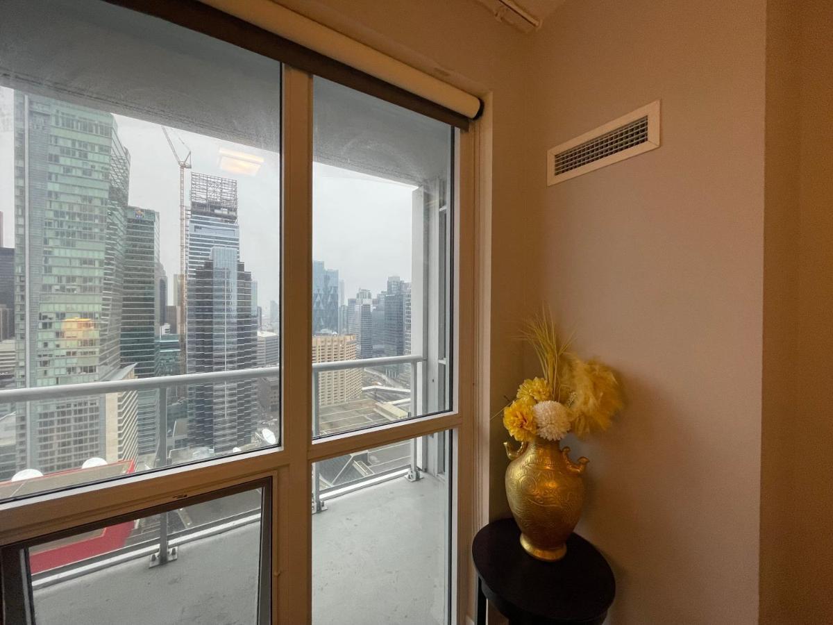 تورونتو Luxury Condo With Cn Tower View المظهر الخارجي الصورة