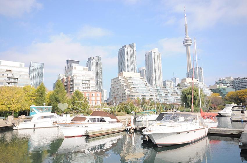 تورونتو Luxury Condo With Cn Tower View المظهر الخارجي الصورة